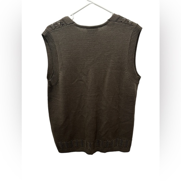 Sweater Vest - Picture 3 of 4